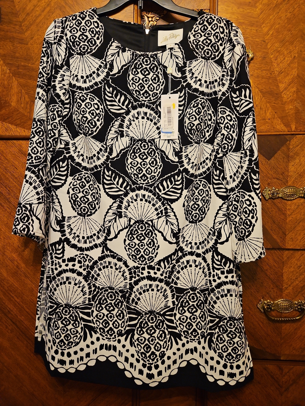Lilly Pulitzer Black & White Pineapple Print Size 8 Romper  Tunic